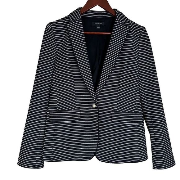 Ann Taylor Womens Black White Striped Blazer Jacket w Pearl Buttons Size 6 - Picture 1 of 9